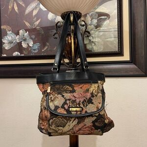 Vintage Floral Tapestry Shoulder Bag in Black, Brown, Pink, Green